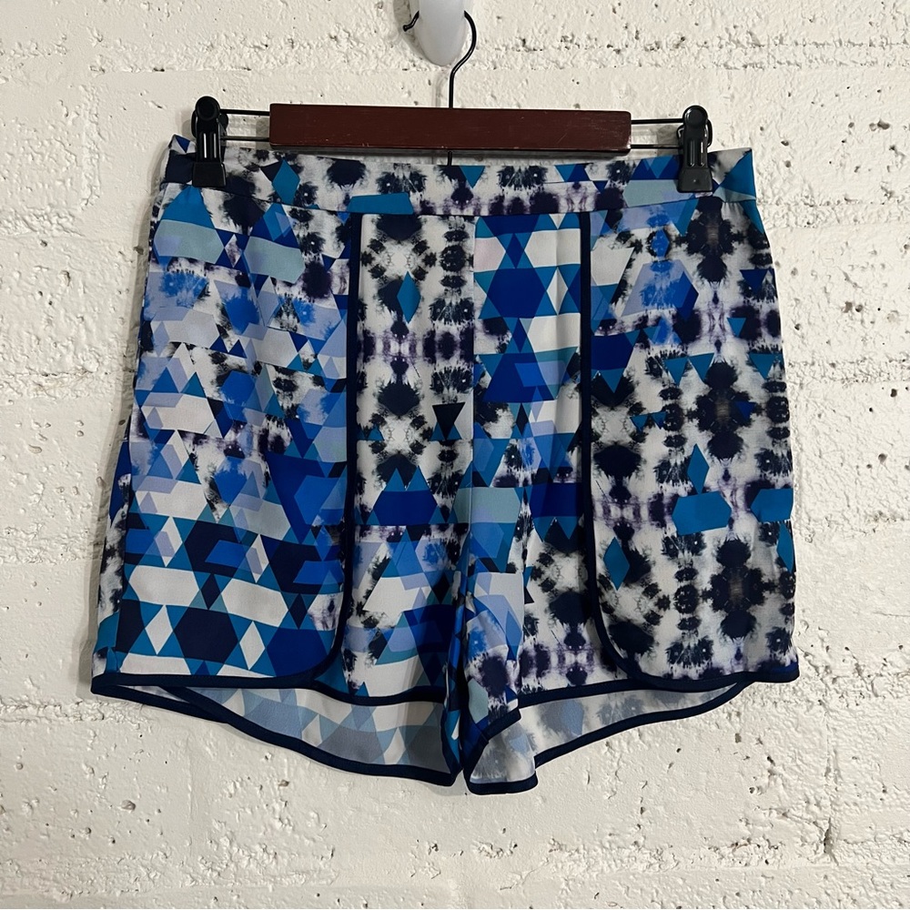 5/$25 Romeo + Juliet Juniors Shorts Small Blue Lightweight Zip Up Back M10
